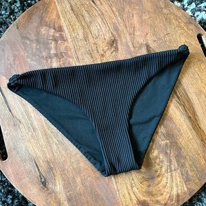 Hollister regular rise ribbed bikini bottom with side knots